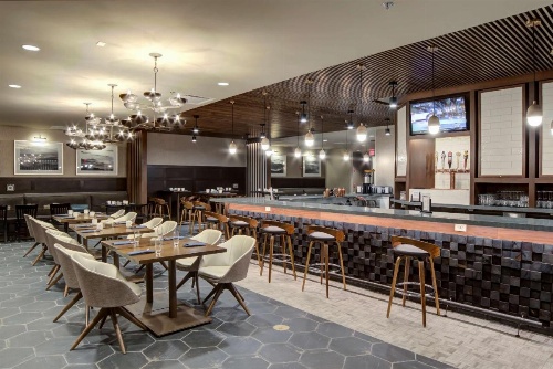 DoubleTree by Hilton Harrisonburg image 17
