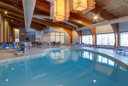 DoubleTree by Hilton Harrisonburg image 21