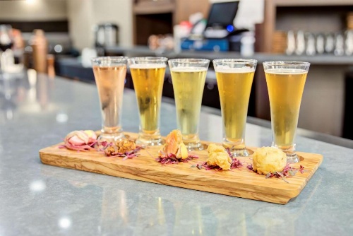 DoubleTree by Hilton Harrisonburg image 34